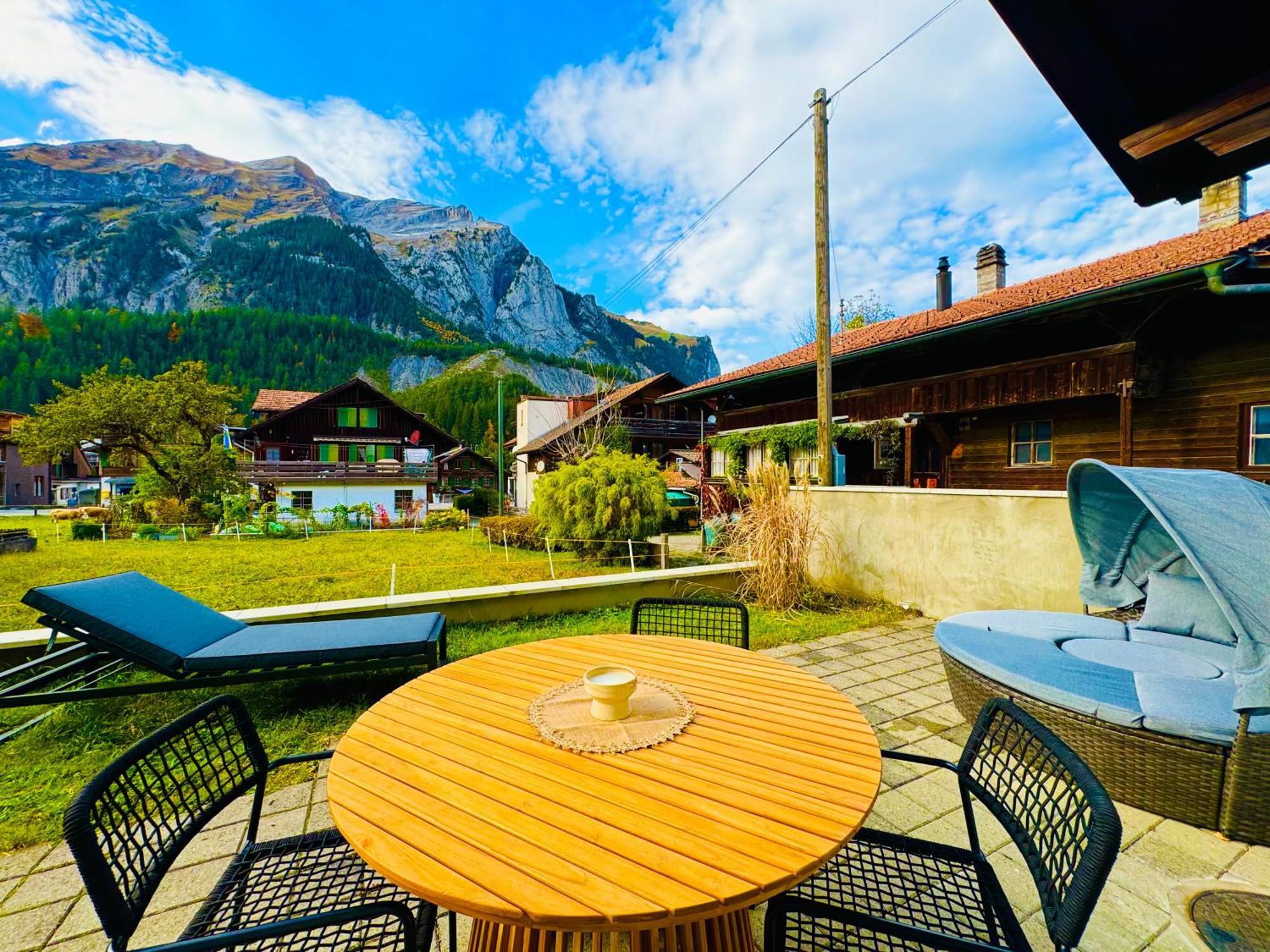 Cute & Cozy Oasis, Private Afternoon Sun Terrace Apartment Кандерстег Екстериор снимка
